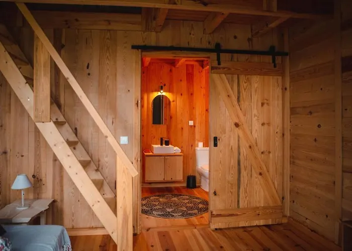 בקתה Blue - De Madeira